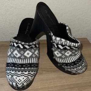 Black & White Charlotte Russe Multi Knitted Platform Clog Heel, Size 8